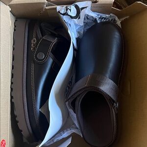 UGG Goldenstar Clog in Ironwood